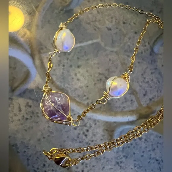 🌊Custom Aura Amethyst & Pearl Choker (15") - Picture 12 of 14